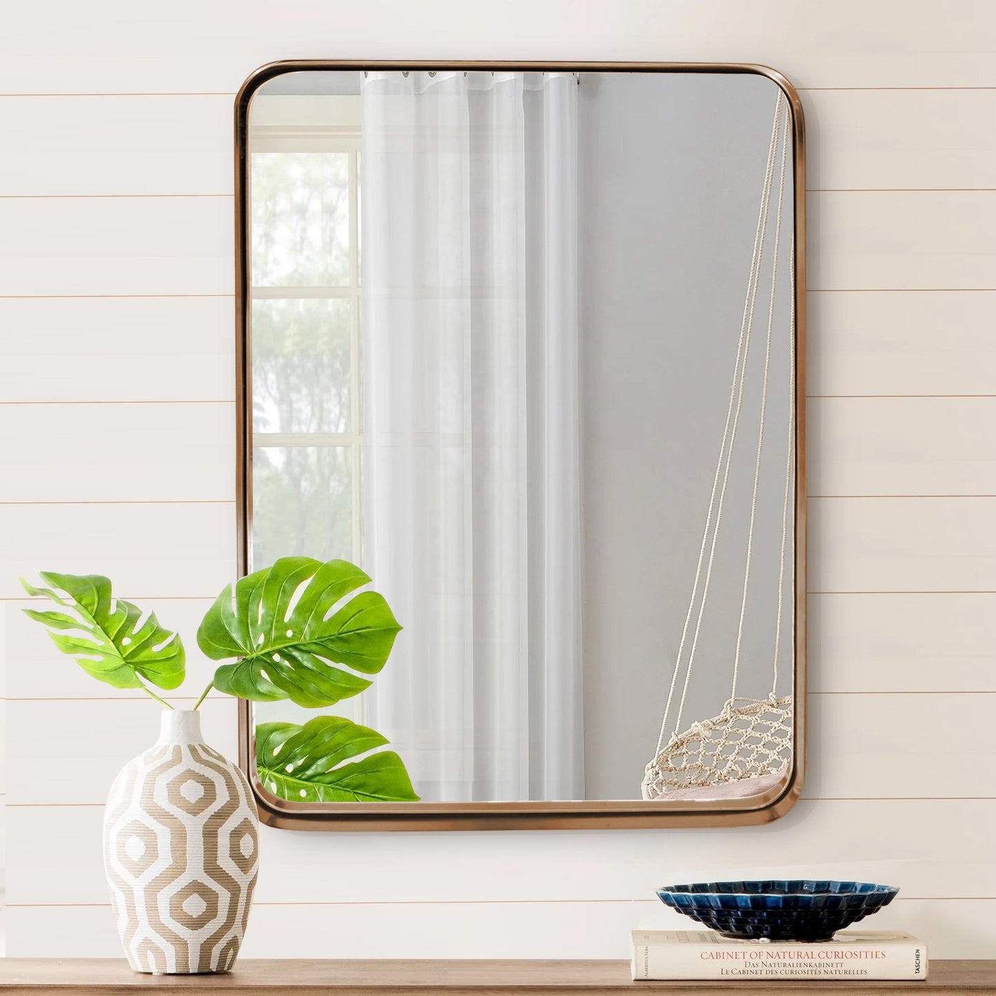 Gold Trimmed Rectangular Mirror: Elegant Bathroom Vanity Accent